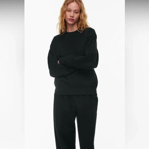 Aritzia TNA Cozy Fleece Sweatfleece boyfriend fit ****updated pics